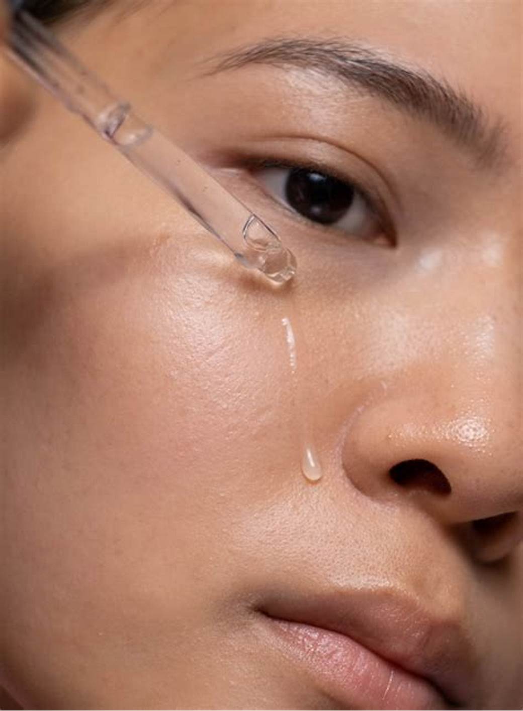 REVITA- AGE-DEFYING RETINOL SERUM (30ML)
